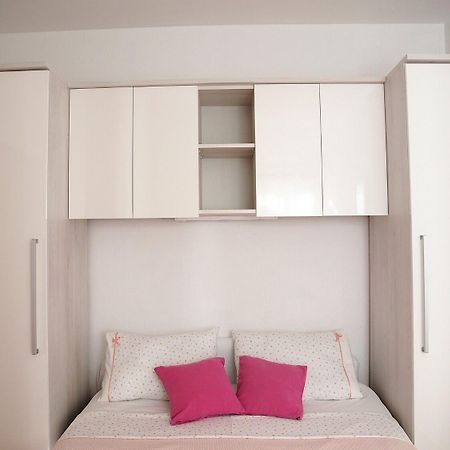 Apartments Ivi - 100 M From Pebble Beach Drasnice Εξωτερικό φωτογραφία