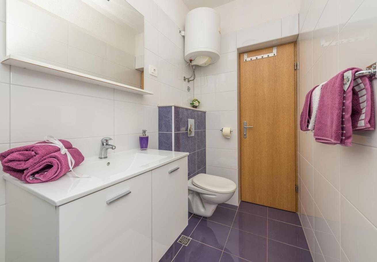 Apartments Ivi - 100 M From Pebble Beach Drasnice Εξωτερικό φωτογραφία